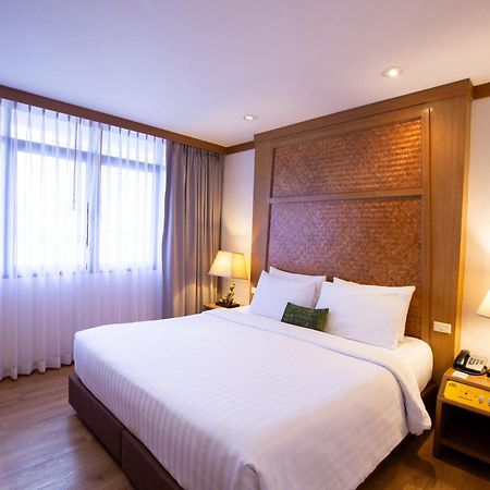 The Tarntawan Hotel Surawong Bangkok Bagian luar foto